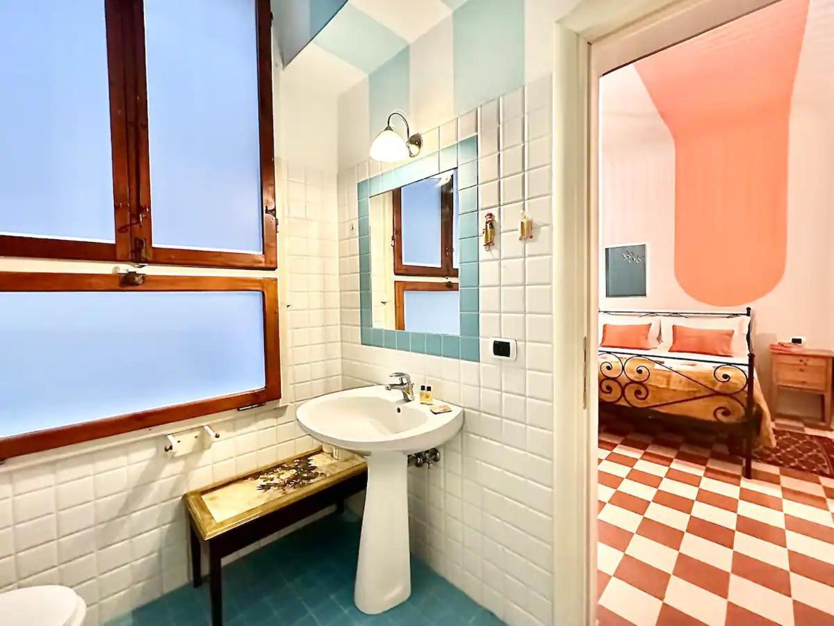 Raffaelli Rooms Travel Florence Close San Frediano Eksteriør billede